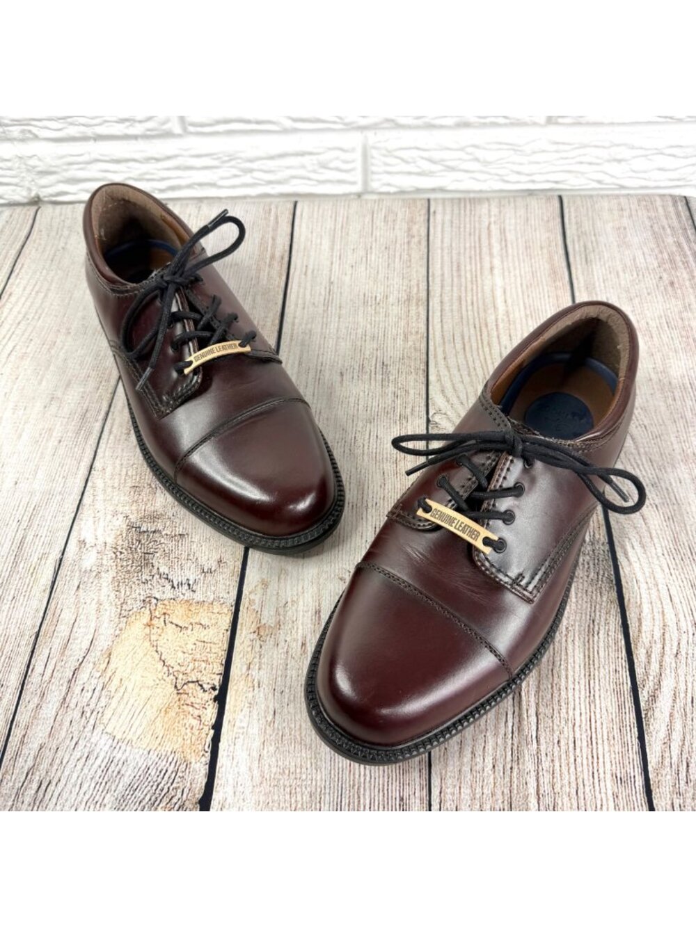 Dockers Mens Gordon Cap Toe Oxford Shoes Antiqued Cordovan Leather Size 10W NWOT